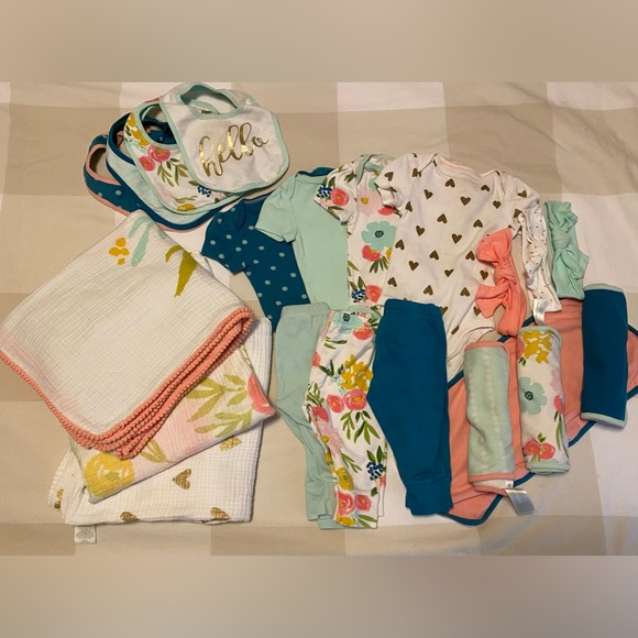 3-6 M bundle - Picture 1 of 1